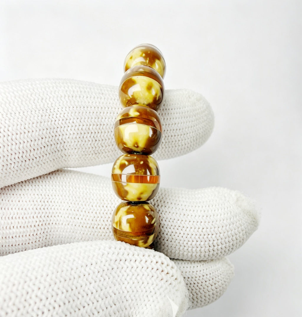 Lucky Chipmunk Flame of Fortune Bracelet – Barrel-Shaped Bodhi with Amber Spacers