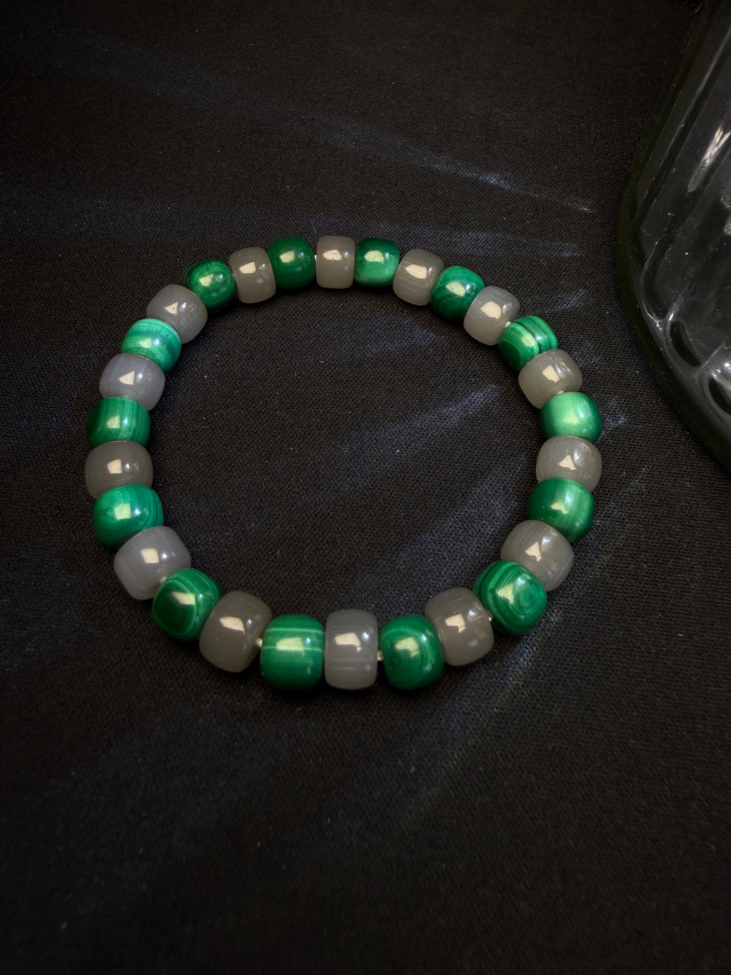 GiLiMuya Natural Malachite & Smoky Grey Nephrite Jade Barrel Bead Bracelet, Handcrafted Two-Tone Gemstone Bracelet Unisex