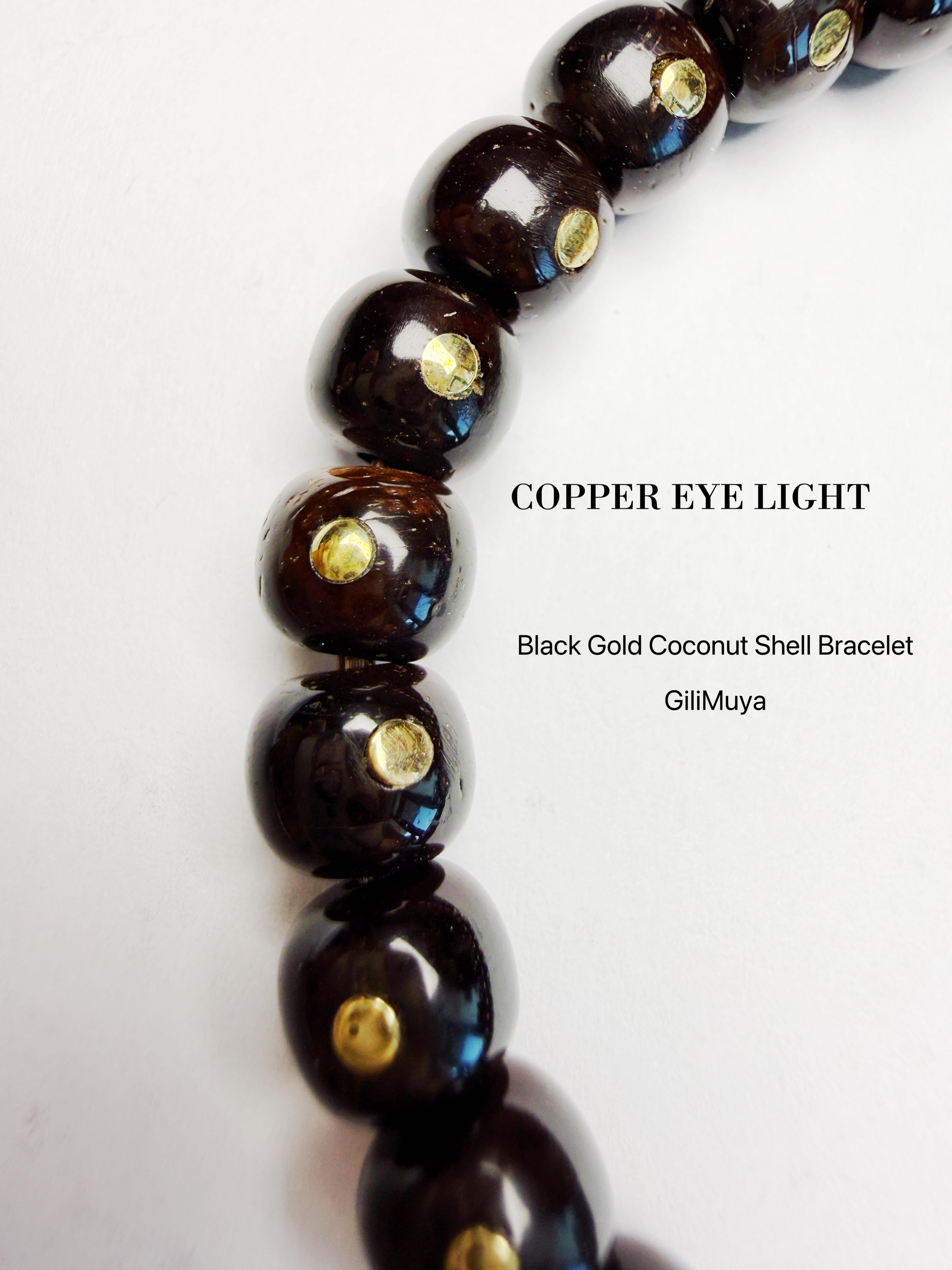Copper Eye Light‑Black‑Gold Coconut Shell Bracelet