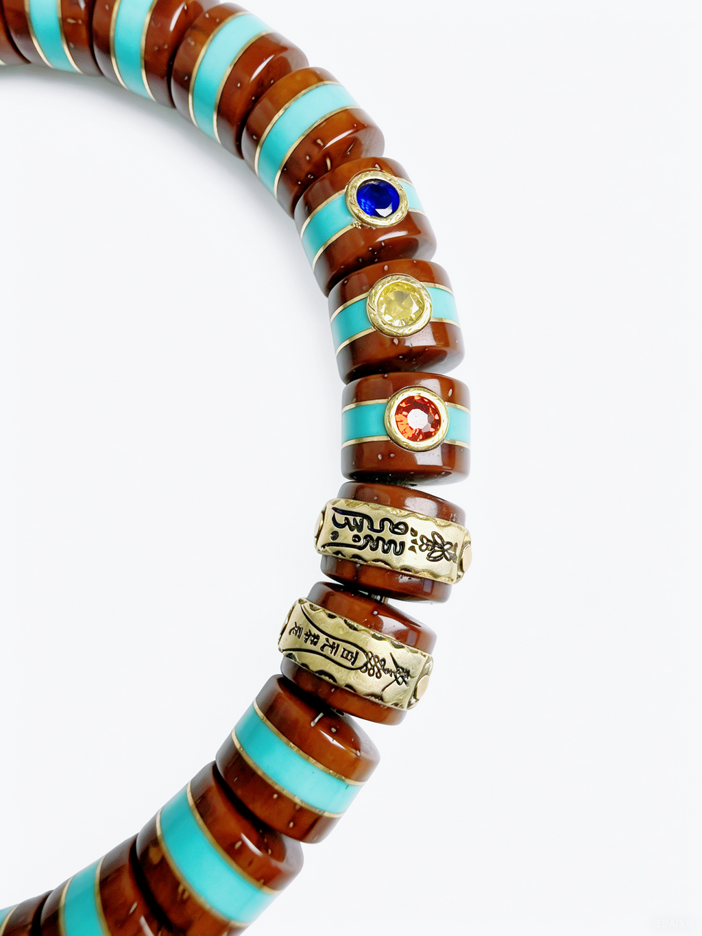 Blue Whisper Lucky Chipmunk Bodhi Bracelet – Straight-Cut Edge Version