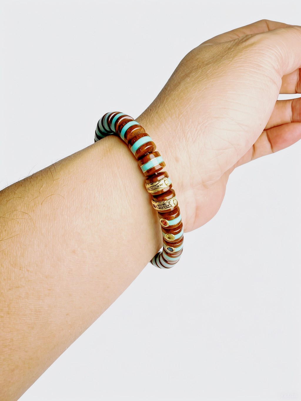 Blue Whisper Lucky Chipmunk Bodhi Bracelet – Straight-Cut Edge Version