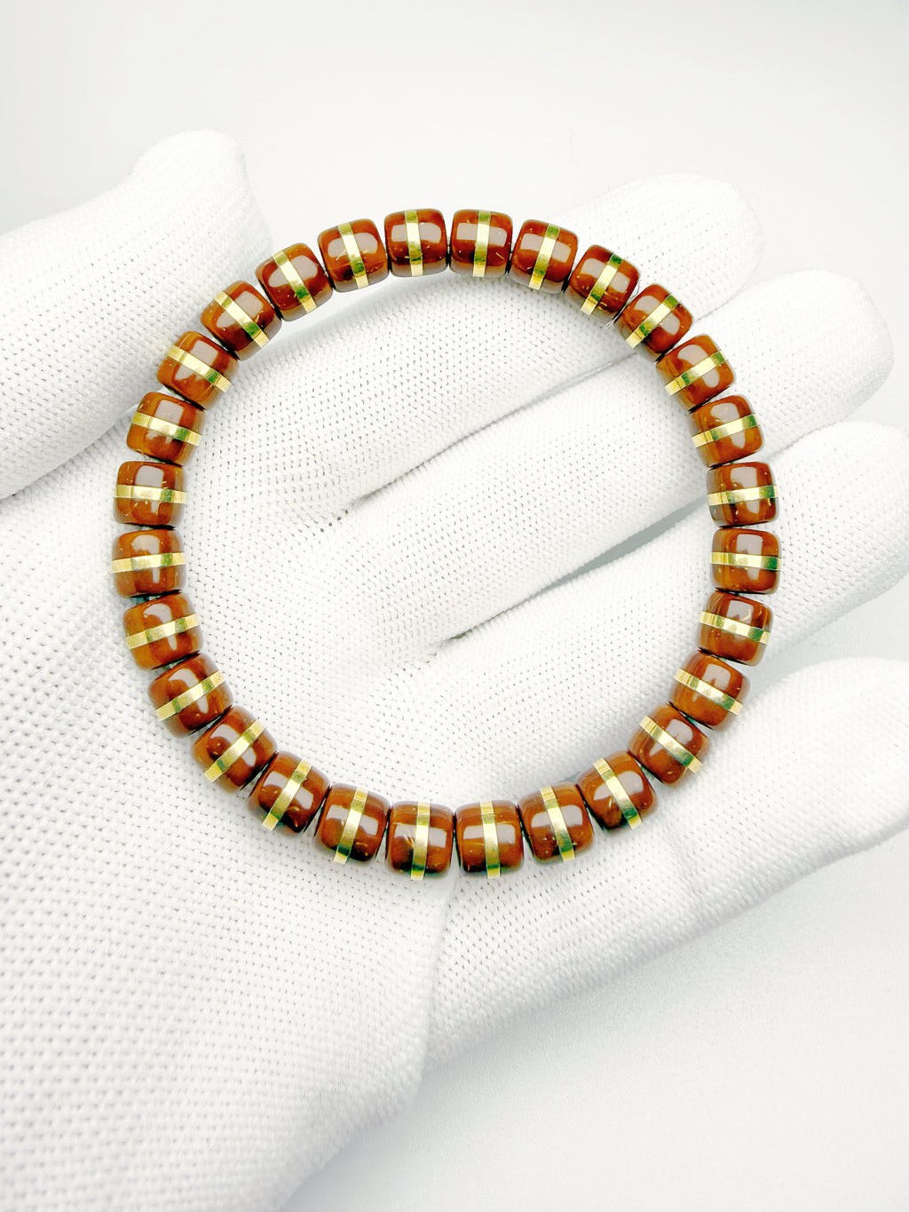 Yao Chan Wan Guan Bracelet – Straight-Cut Lucky Chipmunk with Golden Brass Belt (Wealth Wrapped Around the Waist)